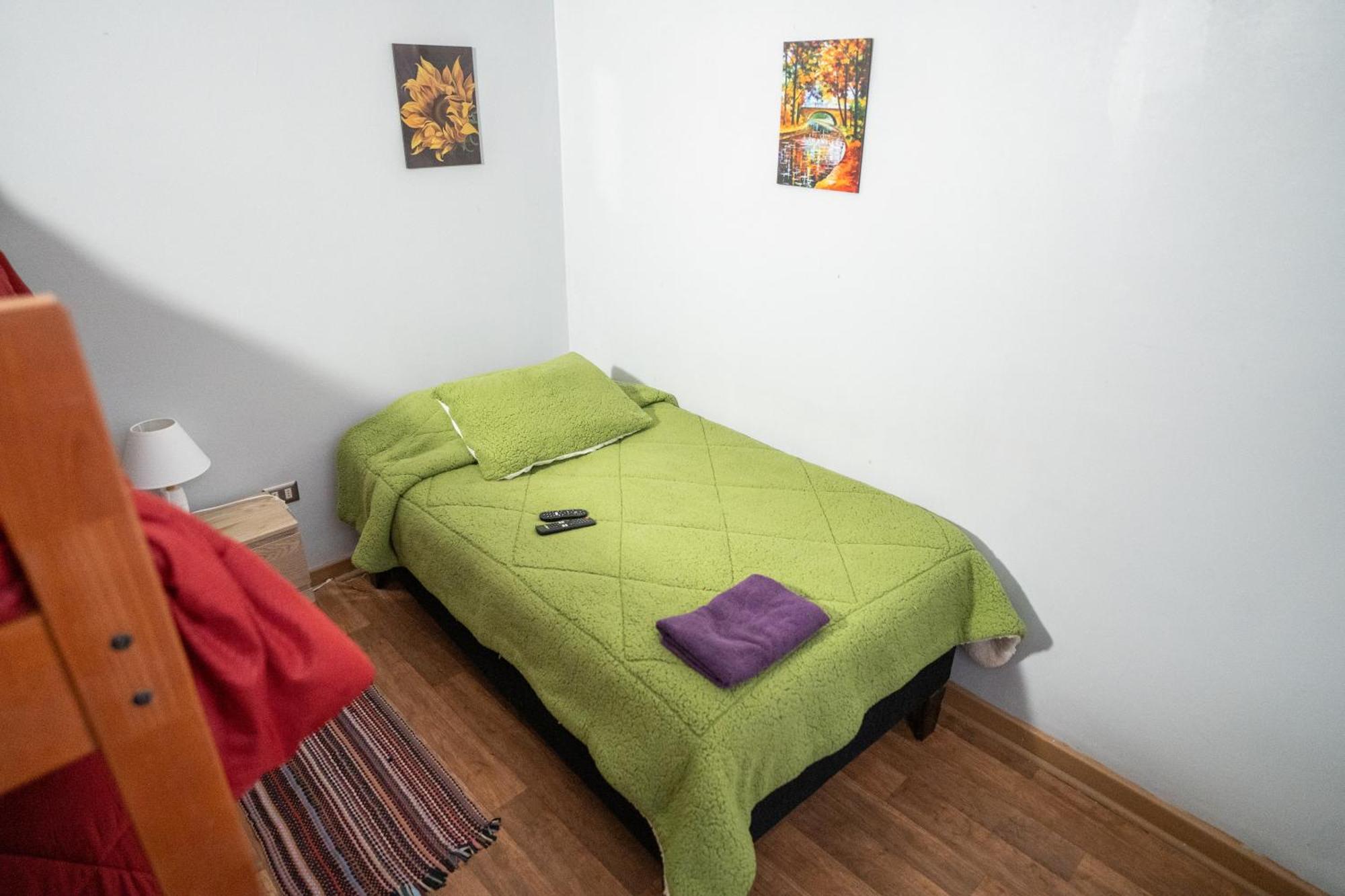 Confortable Hostal En El Centro De * Santiago del Cile