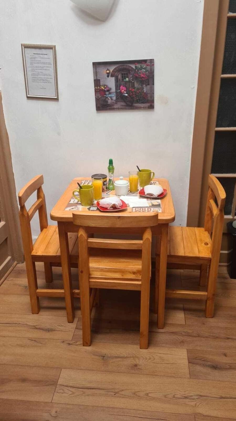 Affittacamere Confortable Hostal En El Centro De